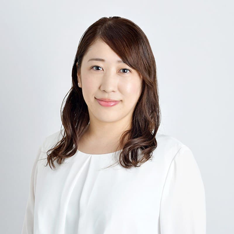 安西 裕衣